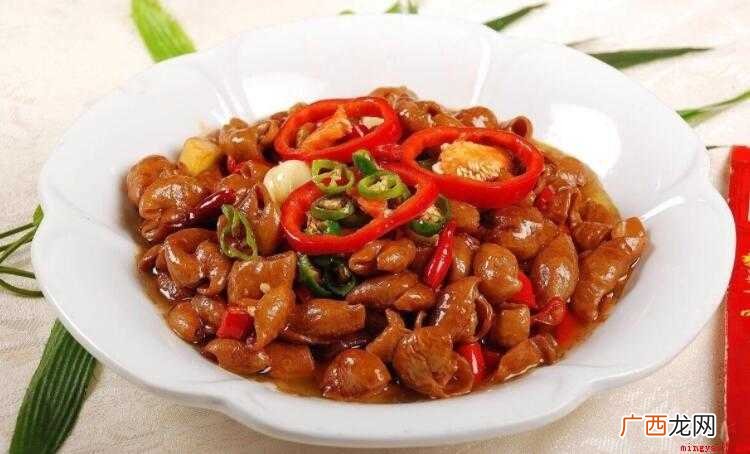 红烧肥肠归属于哪些菜系 红烧肥肠属于什么菜系