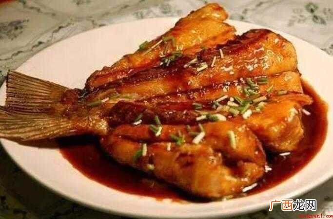 红烧鳕鱼怎么做?这样做,肉质肥嫩,仅有一条骨质增生 红烧鳕鱼怎么做