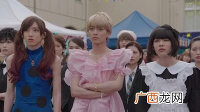我的裙子去哪了,女生上课忘记穿裙子了怎么办？