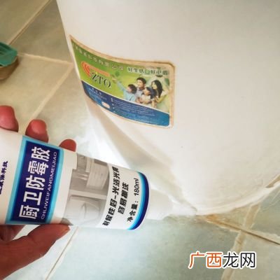 玻璃胶能防水堵漏吗,玻璃胶枪防滴漏好吗？