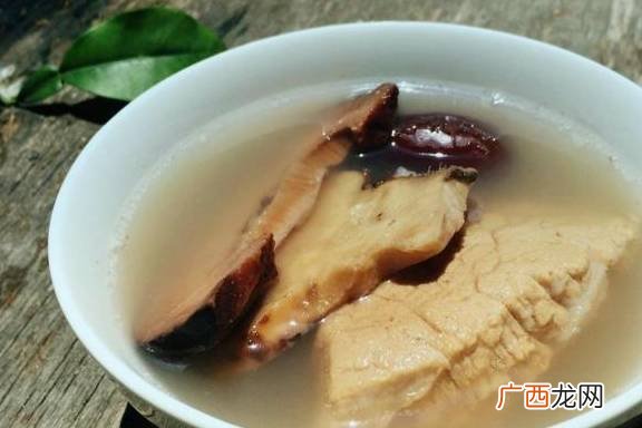 土茯苓和什么煲汤最好,龟和什么煲汤效果好？