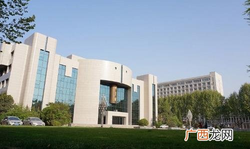 西北工业大学在哪个城市,华中科技大学和西工大哪个好？