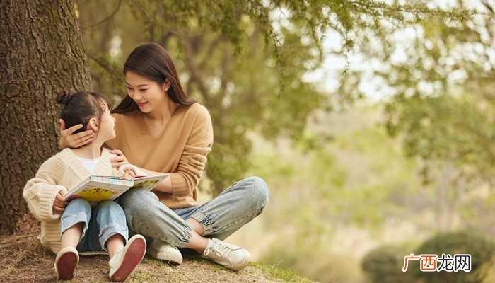 女人梦见妈妈去上学是什么意思
