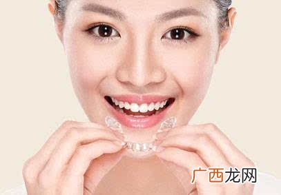什么是隐形矫正,隐形矫正和传统矫正相比，为什么说隐形矫正更好？