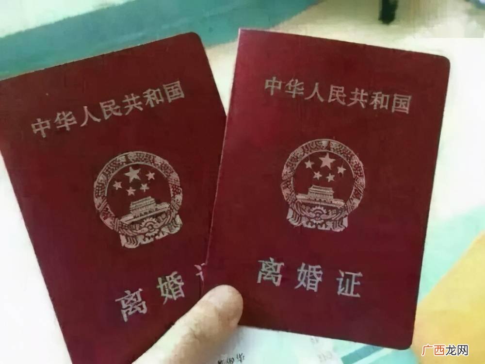 离婚后无房户口落哪里,离婚后我没有住处可户口可以迁到哪里？