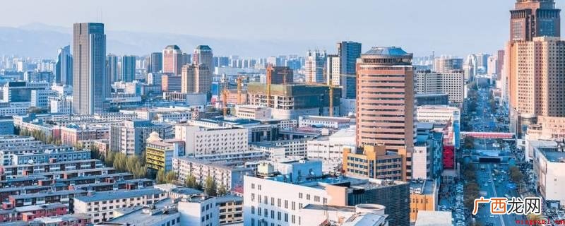 中国向蒙古开放的重要边境开放中心城市 归绥是现在的哪个城市