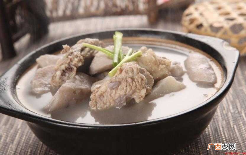 芋头炖排骨汤的食用说明 芋头炖排骨汤食用须知有哪些