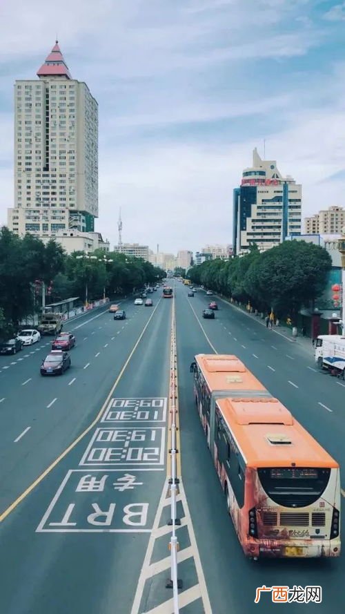 乌鲁木齐是几线城市,省会城市算几线城市？