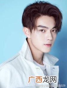 许凯毕业于哪个大学,程潇毕业于哪所学校？