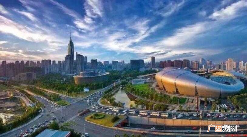 常州亚热带季风气候,干湿冷暖,四季分明,雨量充沛 常州属于哪个省