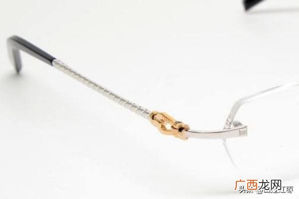 世界十大奢侈护肤品牌排行榜,世界十大奢侈品眼镜排行榜，眼镜奢侈品牌有哪些？