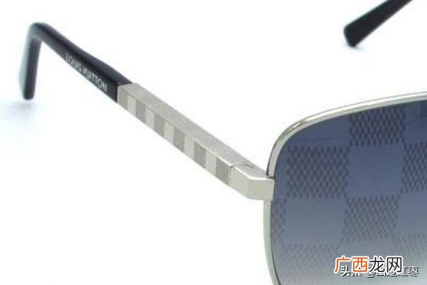 世界十大奢侈护肤品牌排行榜,世界十大奢侈品眼镜排行榜，眼镜奢侈品牌有哪些？