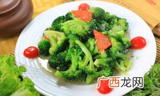 西兰花需要焯水吗,炒西兰花为啥不能焯水？