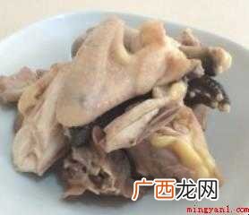 墨鱼炖鸡的做法是什么