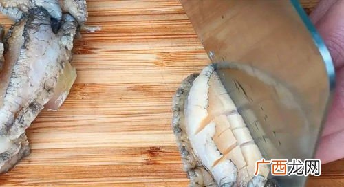 鲍鱼壳千万别扔,鲍鱼壳怎么吃？