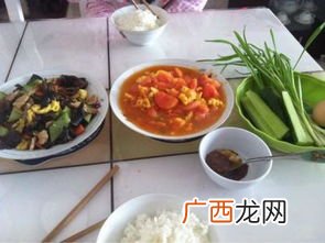 米饭配什么菜好吃,下米饭的菜家常做法？
