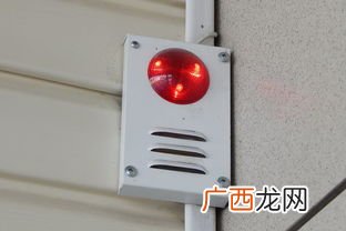 感应灯怎么接线,雷达感应灯泡原理及接线方法？