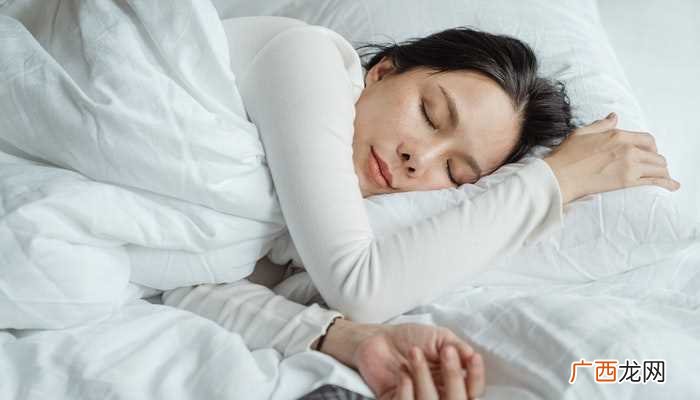 女性梦见屎是什么预兆