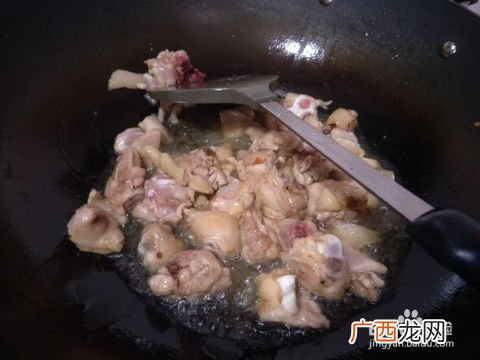 鸡边腿怎么做好吃,鸡大约腿的做法？
