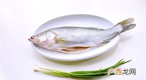 鱼蒸多长时间就熟了,蒸鱼要多久最合适?