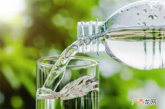怎样喝水有利于健康适量喝水更健康 怎样喝水更健康