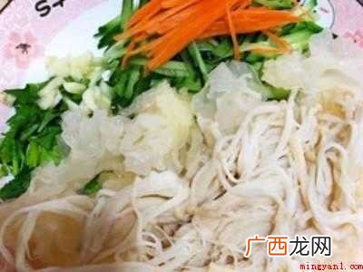 银耳怎么吃凉拌菜的实际操作过程 银耳怎么吃凉菜