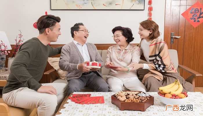 梦见过世的妈妈生病 梦见去世的妈妈生病了是什么意思