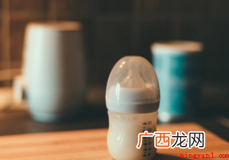 选择奶粉时你有纠结症吗 婴幼儿奶粉如何选择 选择奶粉时你有纠结症吗