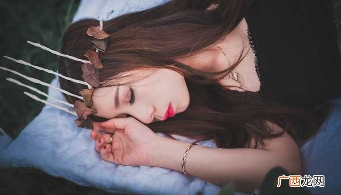 梦见家里办酒席