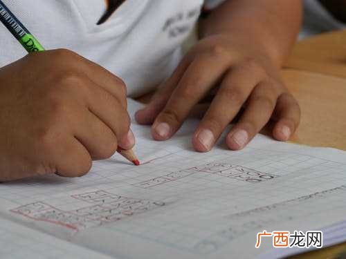 未婚男女梦见自己考上研究生