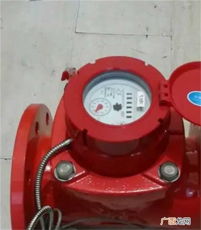 水表红色是表现1吨吗 水表最后一位红色的算一吨吗