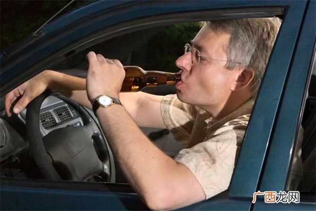 一瓶啤酒几小时吹不出来酒驾 1瓶啤酒几小时吹不出来酒驾