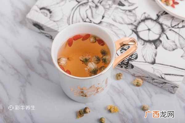 枸杞菊花泡水喝的功效与作用