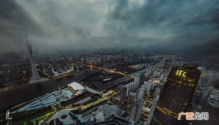 台风预警分为蓝色、黄色、橙色、红色四种预警级别 台风警报分为几个等级