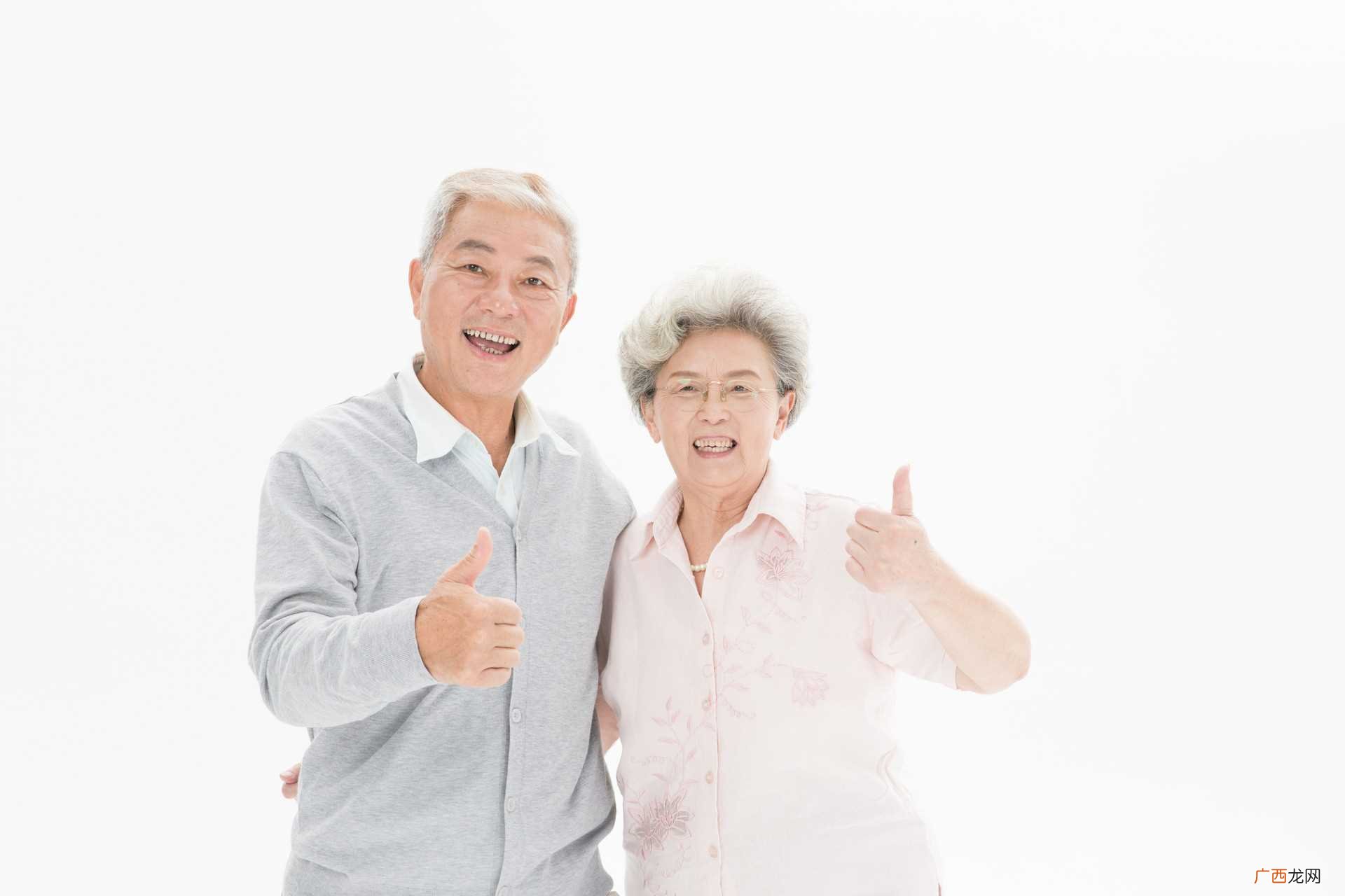 梦见自己头发白了很多什么意思
