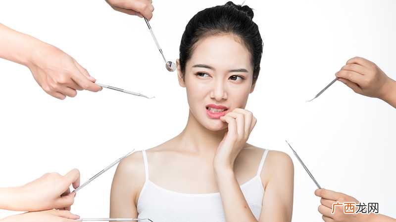 梦见牙齿松动但没掉是什么意思