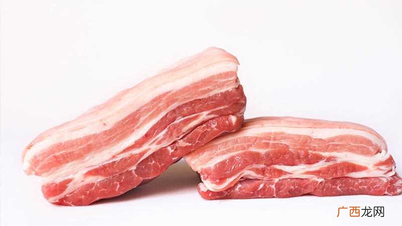 梦见和别人一起吃肉是什么意思 梦见和别人一起吃肉什么意思