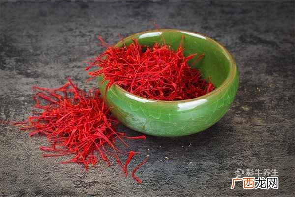 藏红花用多少度的水泡
