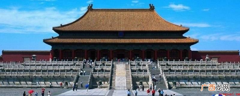 紫禁城是中国最大、最完整的木结构古建筑之一 故宫是我国著名的什么
