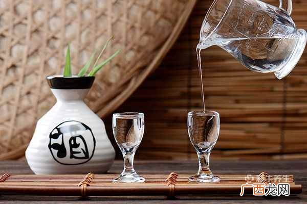 蜂蛹泡酒的作用与功效