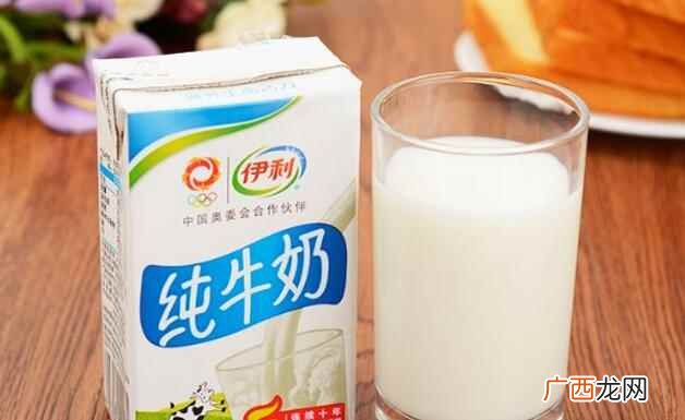 每天喝伊利纯牛奶会发胖吗 伊利纯牛奶的热量是多少