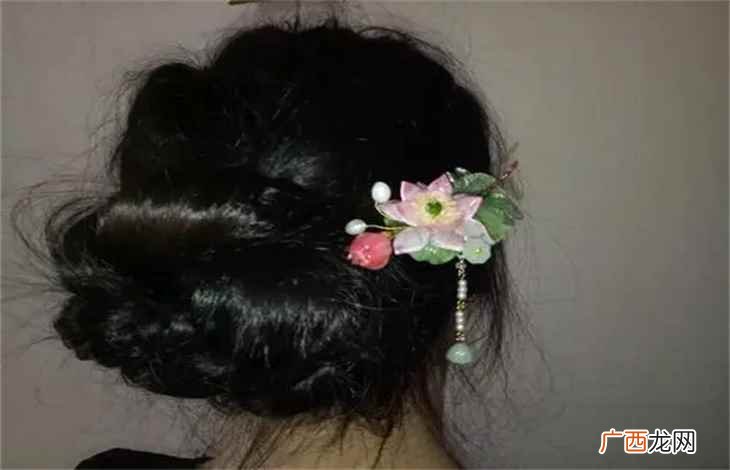 中国古代汉族女子将头发挽结于头顶的发式 髻怎么读