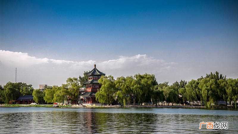 梦见掉河里又被救上来了是什么意思 梦见桥塌了掉河里又被救上来了是什么意思