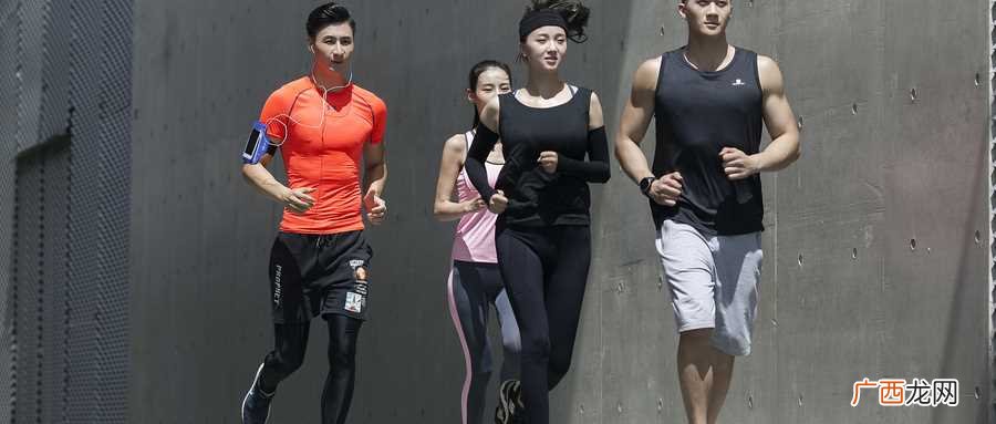 孕妇梦见和好多人一起跑步什么意思