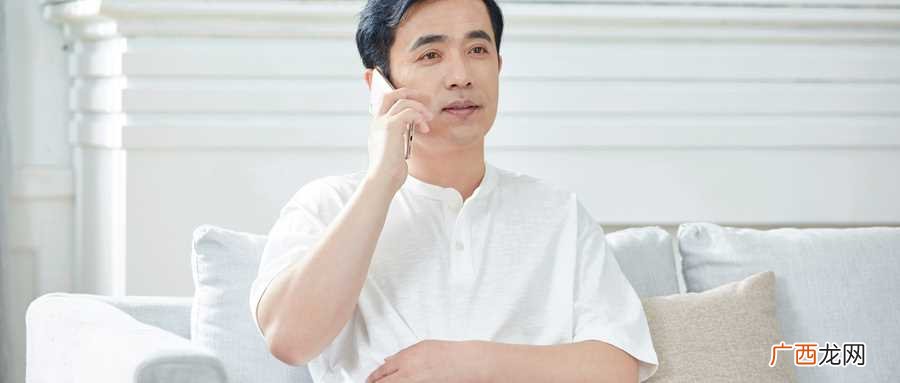 梦见和去世的爸爸说话什么意思