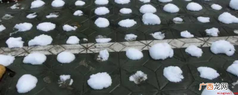 强冷空气来临时,土壤温度降低的效率会略 雪馒头形成原因
