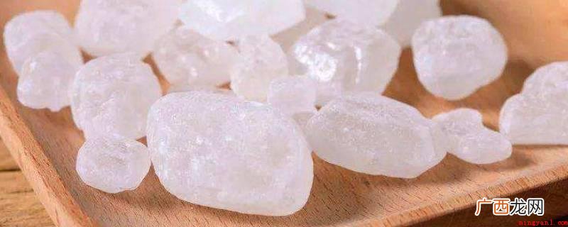 冰糖并不是用动物油或菜油制做 冰糖是用猪油还是清油制作