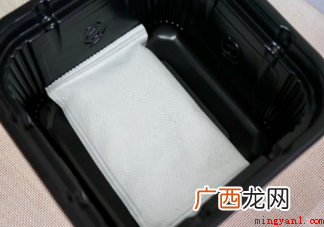用完的加热包对人有危害吗 自热食品的发热包是什么成分组成的