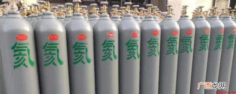 氦气是具有理想气体的气体 氦气易燃易爆吗