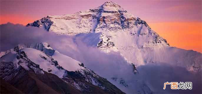 珠穆朗玛峰海拔高度为8848 世界上最高的山是什么山